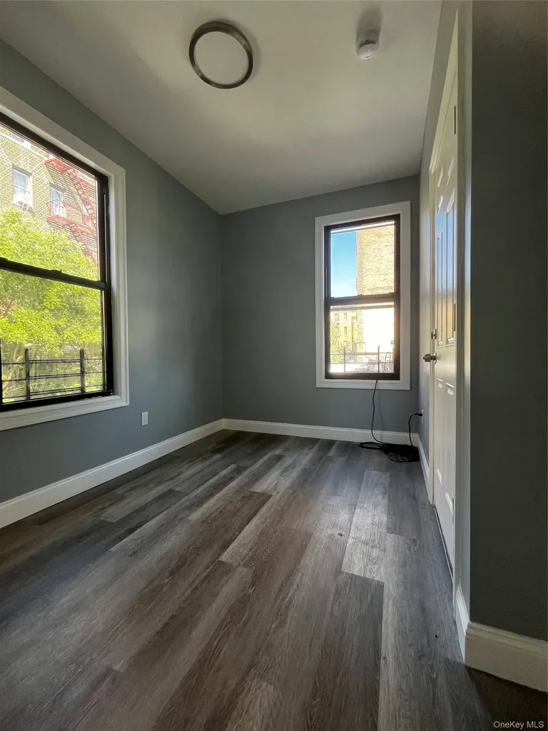 3294 Hull Avenue Bronx NY 10467