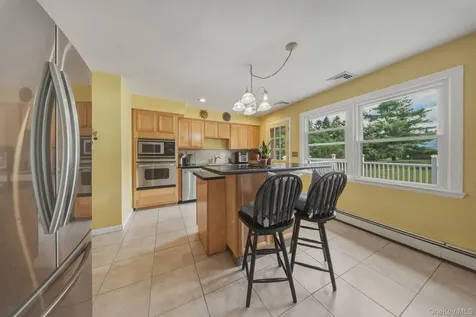 4 Hunt Drive Call Listing Agent NY 10921