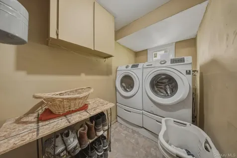 4 Hunt Drive Call Listing Agent NY 10921