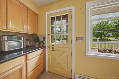 4 Hunt Drive Call Listing Agent NY 10921