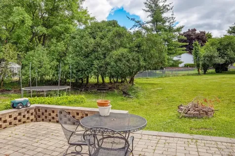 4 Hunt Drive Call Listing Agent NY 10921