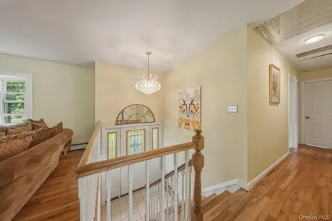 4 Hunt Drive Call Listing Agent NY 10921