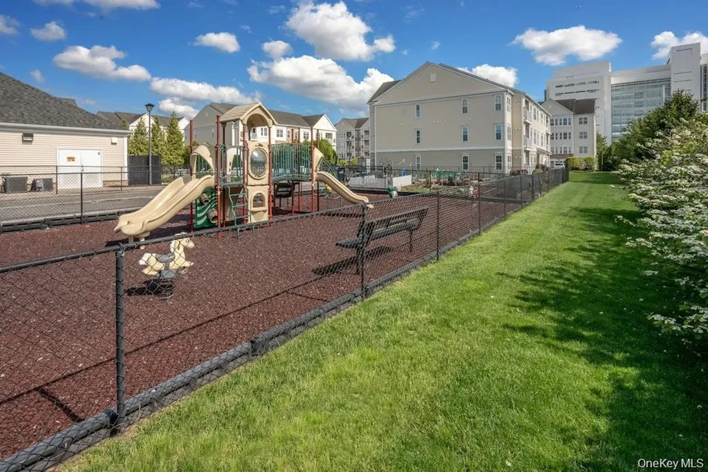 1525 Building Q Finch Lane Central Islip NY 11722