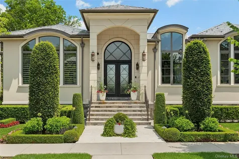 Whitestone NY 11357