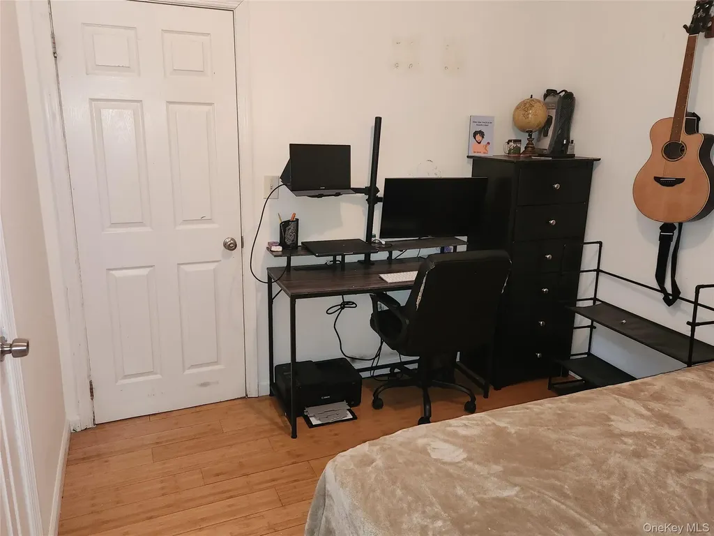 3324 Gunther Avenue Bronx NY 10469
