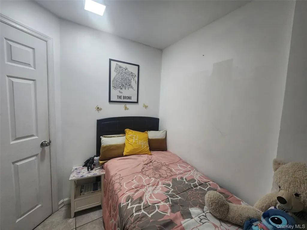 3324 Gunther Avenue Bronx NY 10469