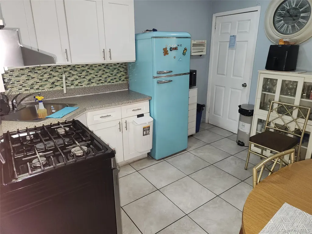 3324 Gunther Avenue Bronx NY 10469