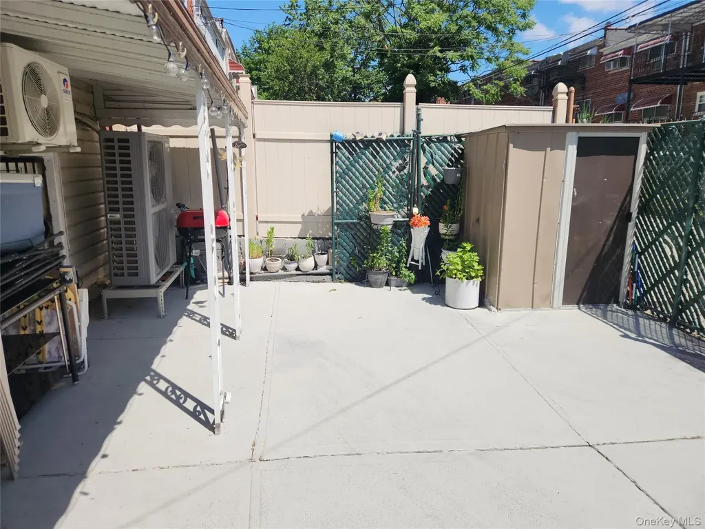 3324 Gunther Avenue Bronx NY 10469