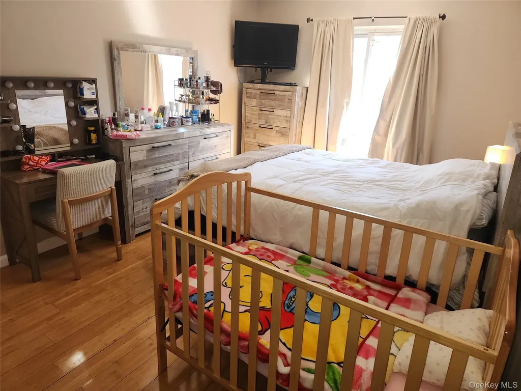 3324 Gunther Avenue Bronx NY 10469