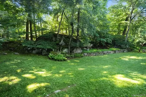 1821 Spring Valley Road Ossining NY 10562
