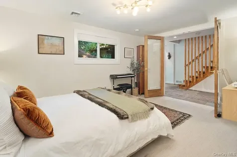 1821 Spring Valley Road Ossining NY 10562