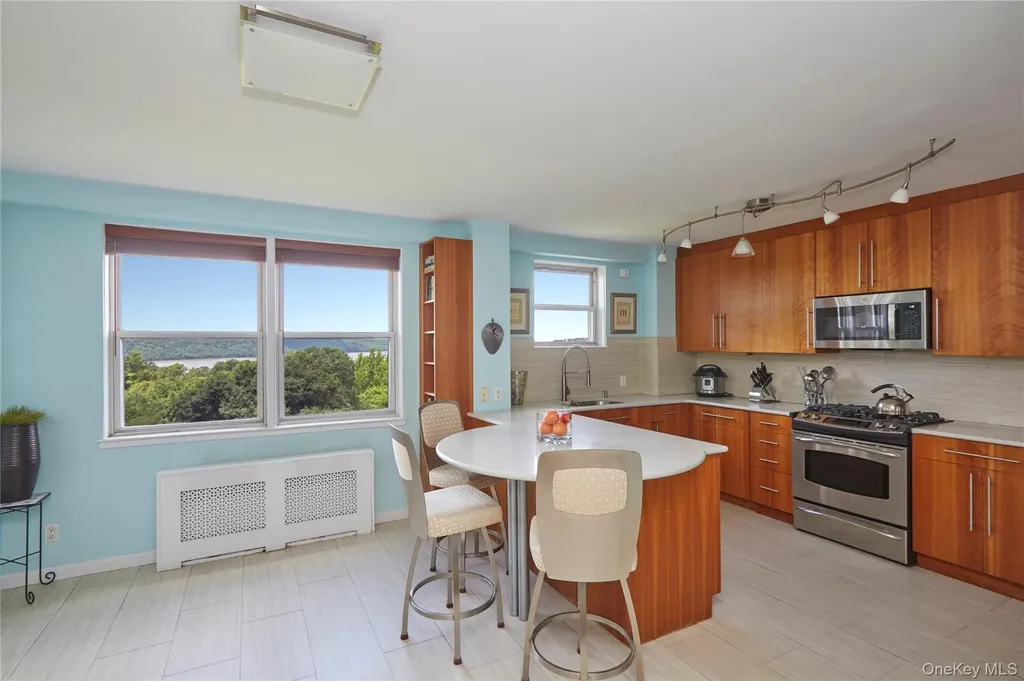5900 Arlington Avenue Bronx NY 10471