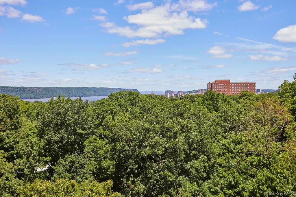 5900 Arlington Avenue Bronx NY 10471