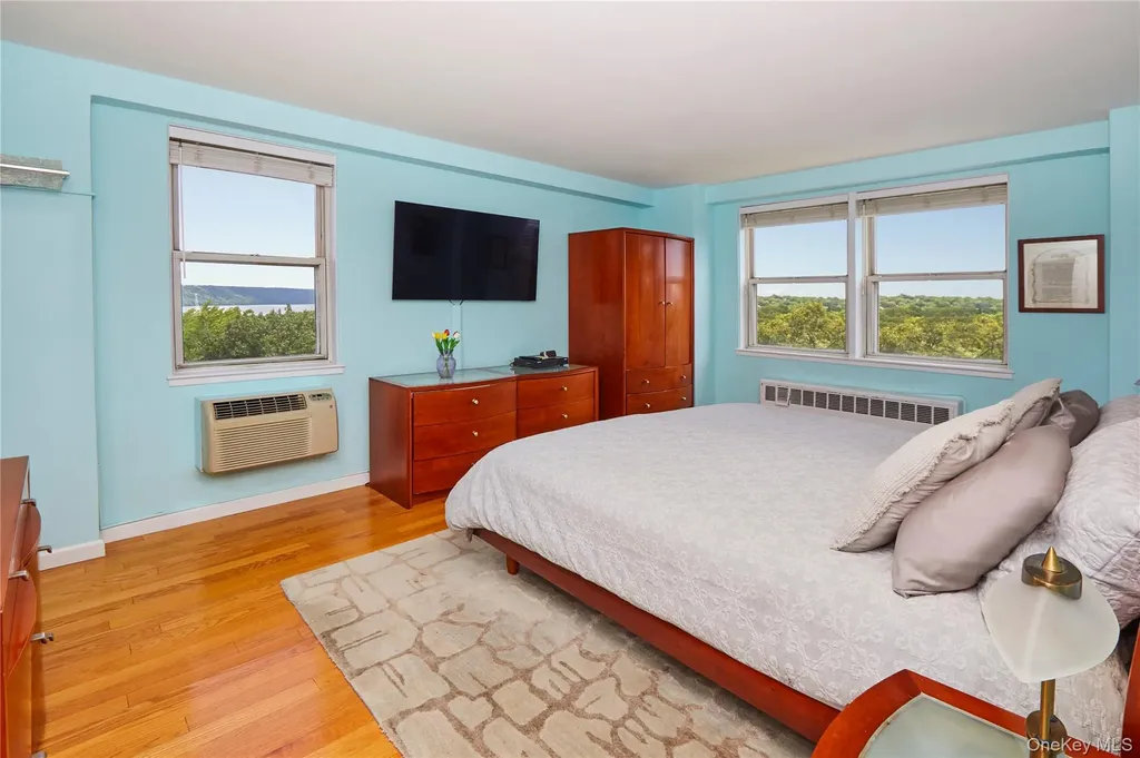 5900 Arlington Avenue Bronx NY 10471