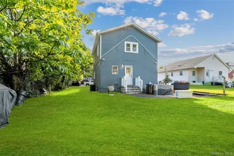 244 Sheridan Street Westbury NY 11590