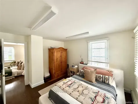 9 Oyster Bay Road Locust Valley NY 11560