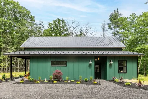 13 Teradon Road Rochester NY 12404