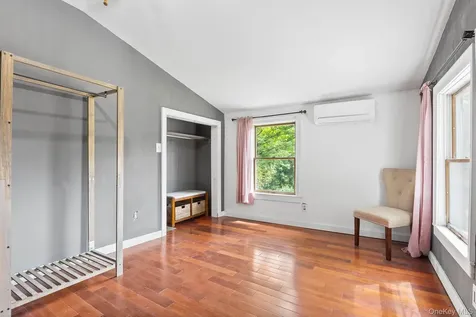 37 S Plank Road Westtown NY 10998