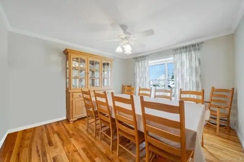 22 Northumberland Drive Shoreham NY 11786