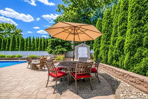 22 Northumberland Drive Shoreham NY 11786