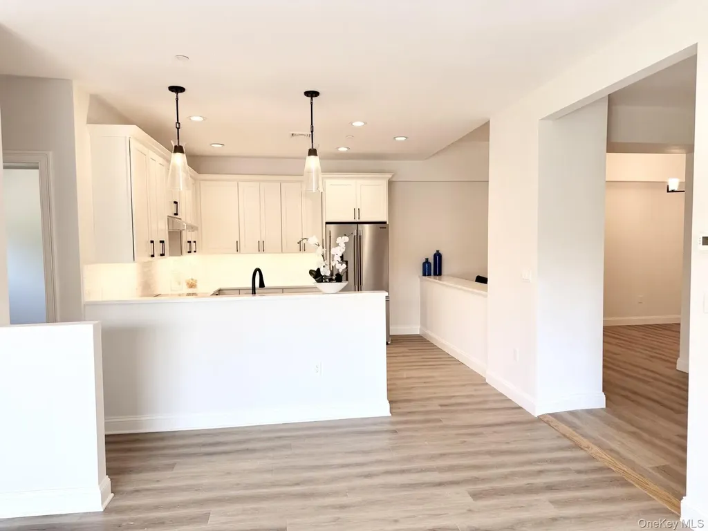 904 Oakridge Common South Salem NY 10590