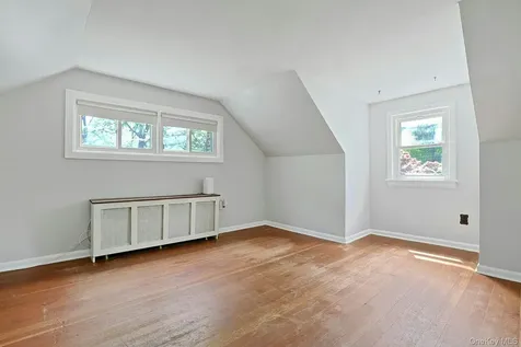 445 E Sunnyside Lane Irvington NY 10533