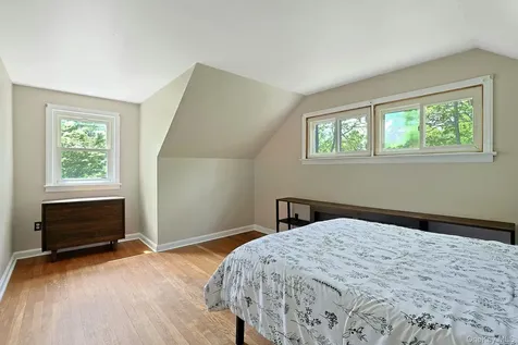 445 E Sunnyside Lane Irvington NY 10533