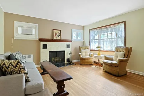 445 E Sunnyside Lane Irvington NY 10533