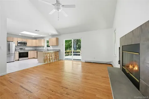 2675 Kerwin Boulevard Greenport NY 11944
