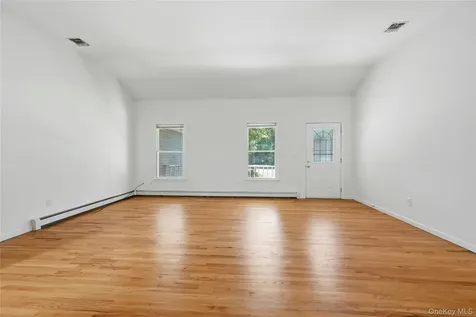 2675 Kerwin Boulevard Greenport NY 11944