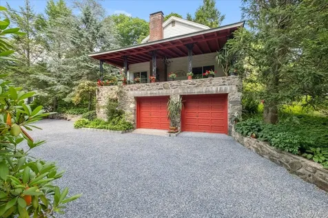 71 Pudding Street Putnam Valley NY 10579