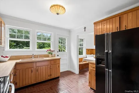 71 Pudding Street Putnam Valley NY 10579
