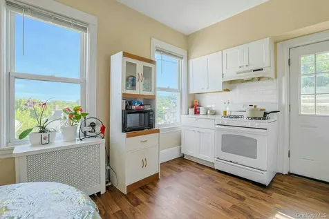 3 Linden Place Tarrytown NY 10591