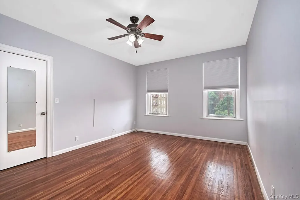 472 Gramatan Avenue Mount Vernon NY 10552