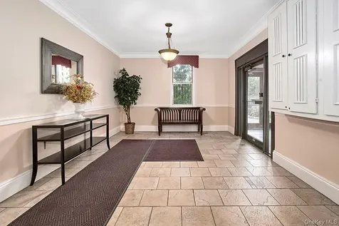 472 Gramatan Avenue Mount Vernon NY 10552