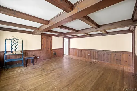210 Route 100 Katonah NY 10536