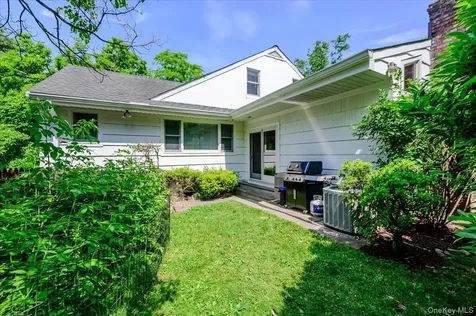 15 Tamarac Trail Harrison NY 10528