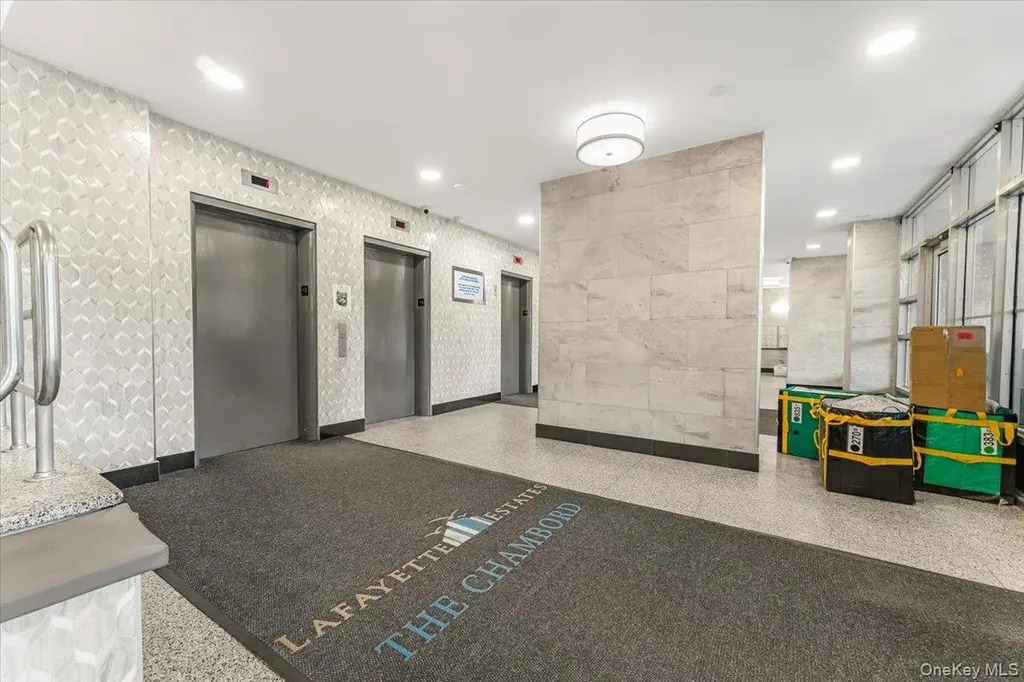 825 Morrison Avenue Bronx NY 10473