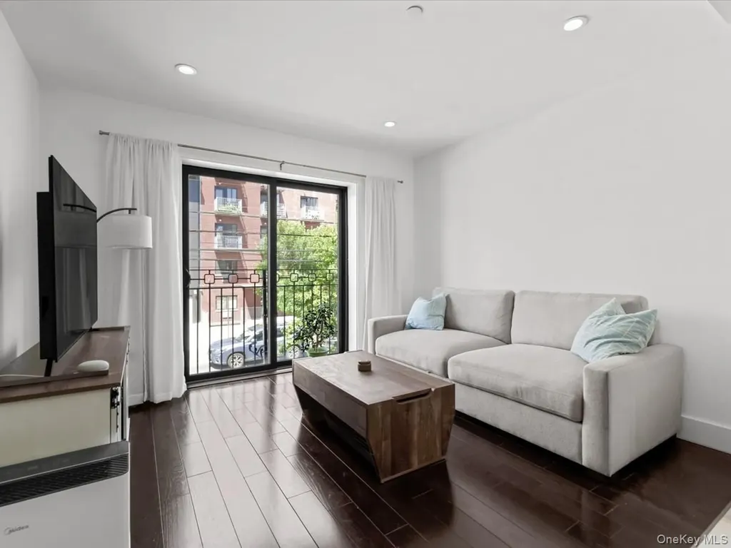1440 31st Avenue Astoria NY 11106