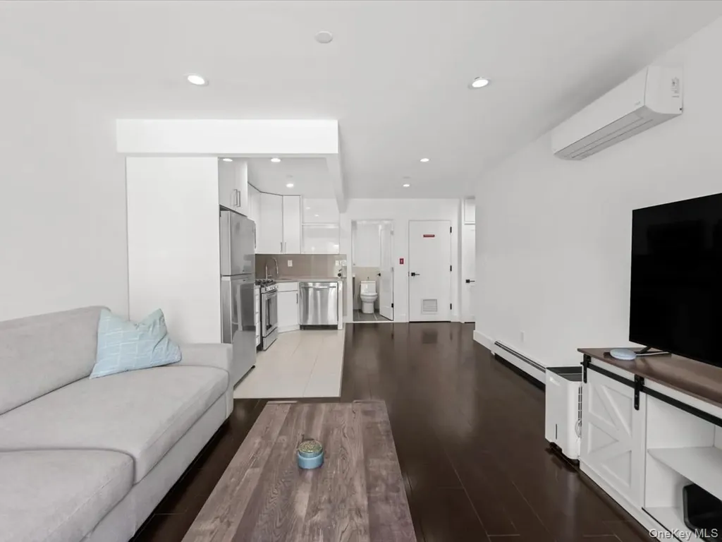 1440 31st Avenue Astoria NY 11106