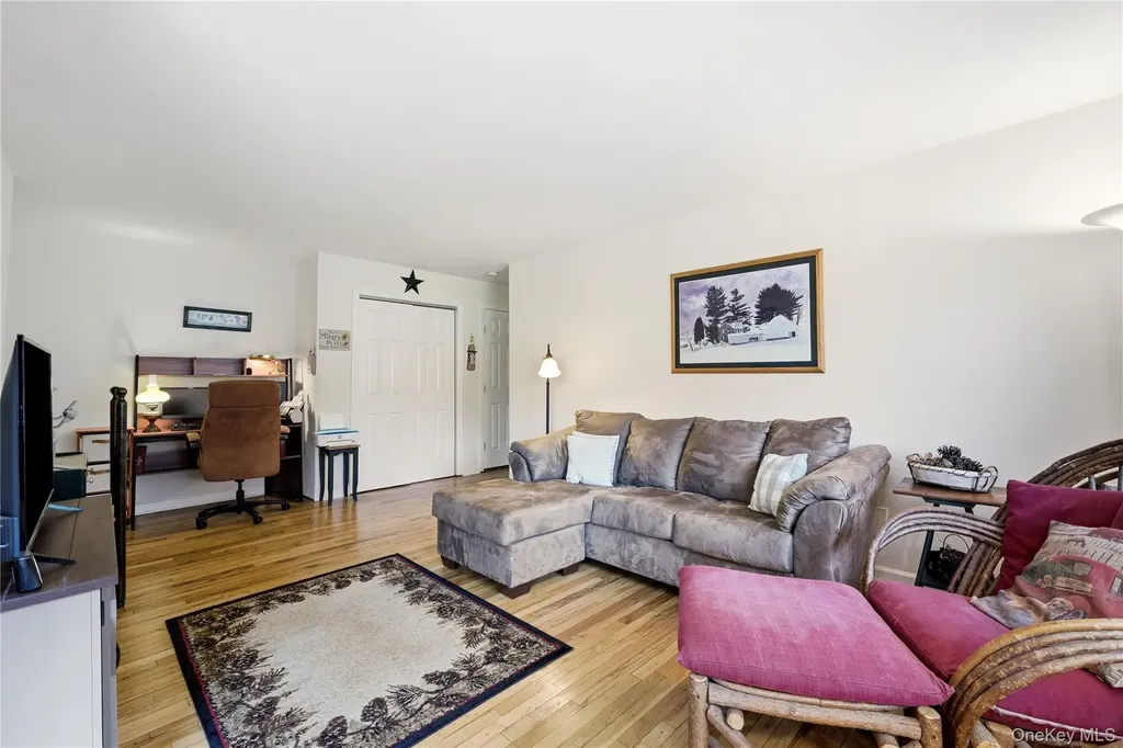 2449 Union Boulevard Islip NY 11751