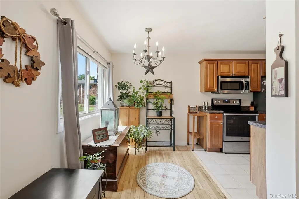 2449 Union Boulevard Islip NY 11751