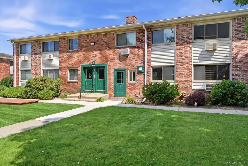 2449 Union Boulevard Islip NY 11751