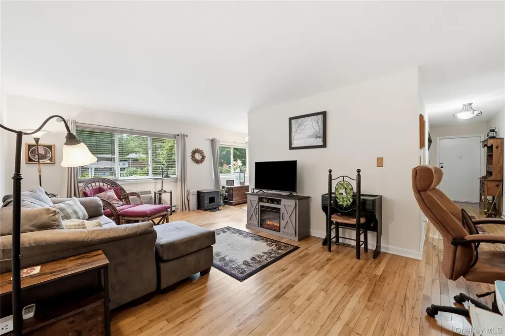 2449 Union Boulevard Islip NY 11751