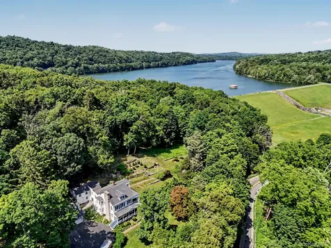 2535 Route 35 Katonah NY 10536