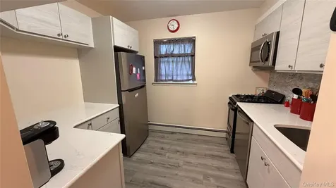 490 Main Street Farmingdale NY 11735