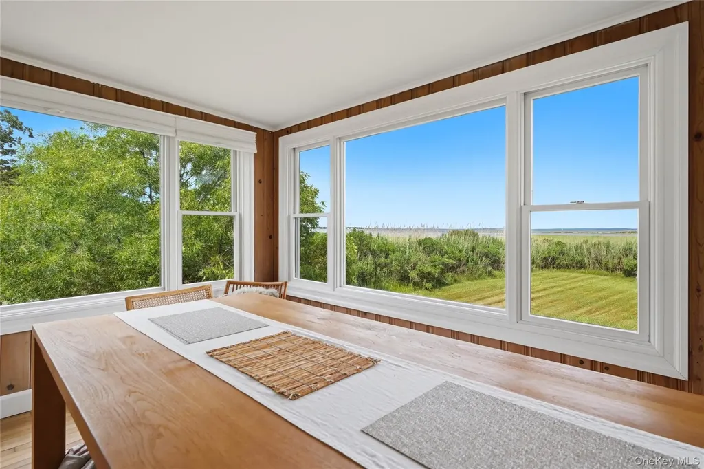 57 Moon Avenue Flanders NY 11901