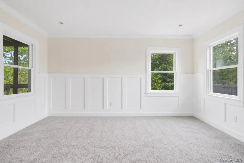 57 Moon Avenue Flanders NY 11901