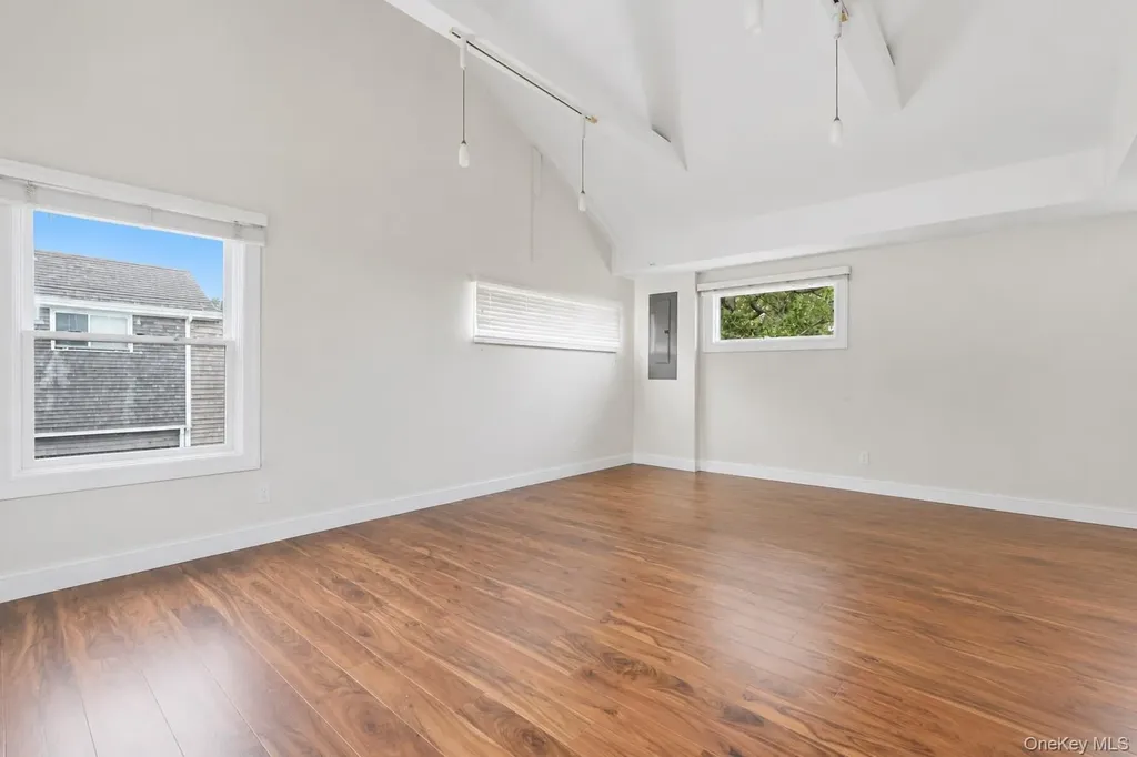 57 Moon Avenue Flanders NY 11901