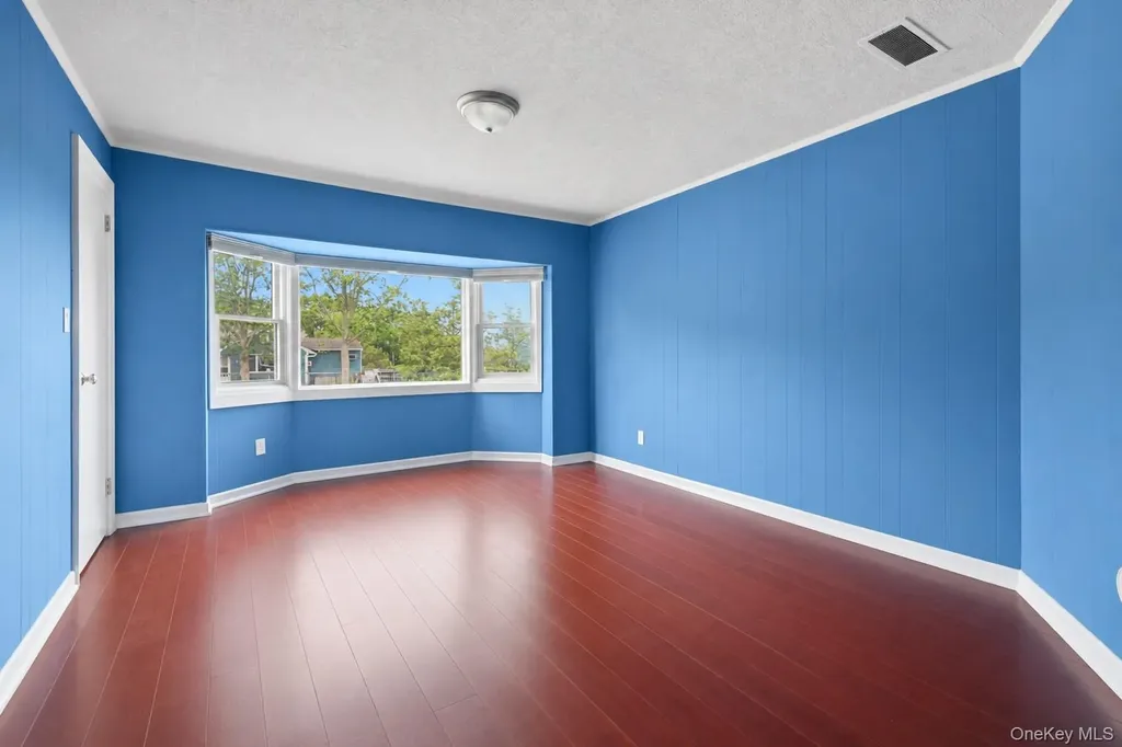 57 Moon Avenue Flanders NY 11901